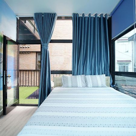 Private Room In Halong Center-Almor Homestay Hạ Long Extérieur photo